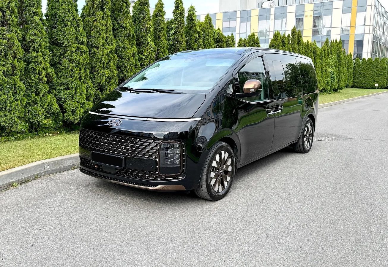 hyundai_staria