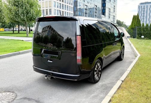 Hyundai Staria 2024